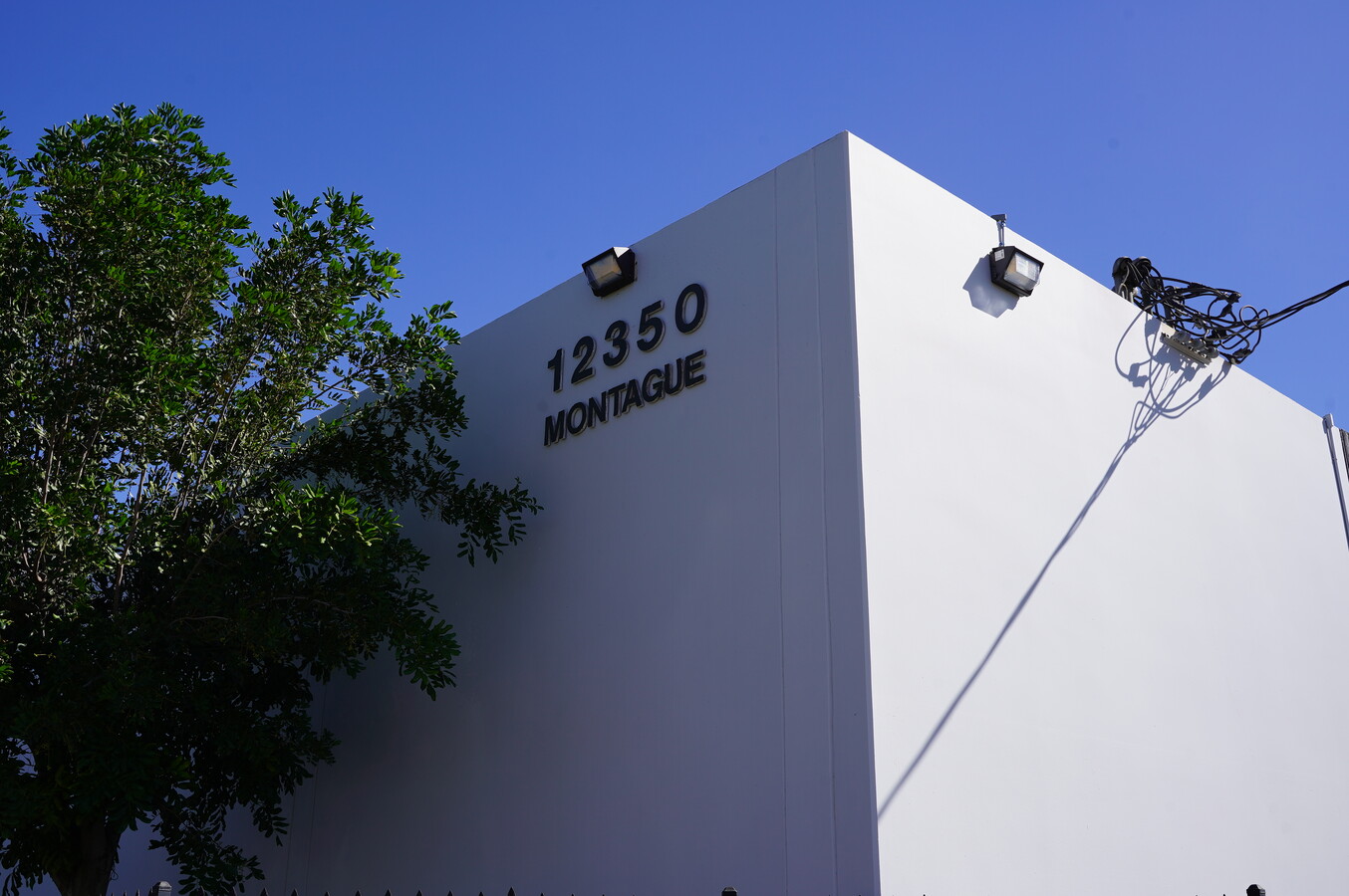 12350 Montague St, Pacoima, CA 91331 - Unit F & G -  - Interior Photo - Image 2 of 6