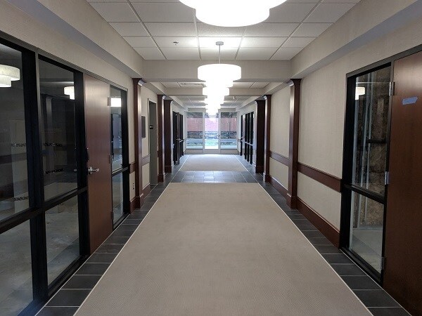 4909 Dickens Rd, Richmond, VA for lease Building Photo- Image 1 of 8