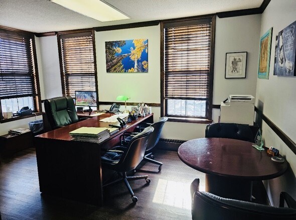 36 Russ St, Hartford, CT for lease - Building Photo - Image 3 of 17