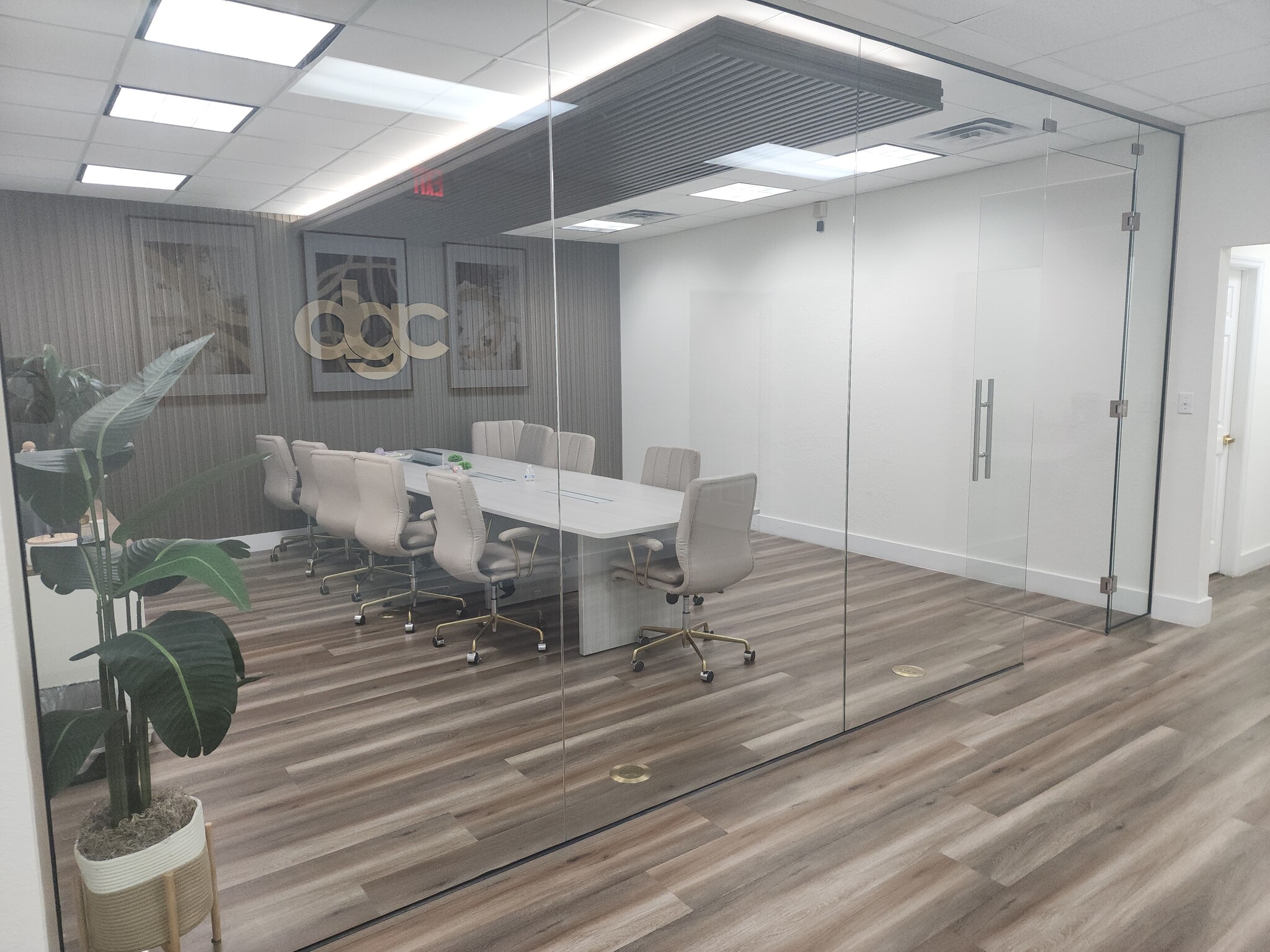 601 N Magnolia Ave, Orlando, FL for lease Interior Photo- Image 1 of 5