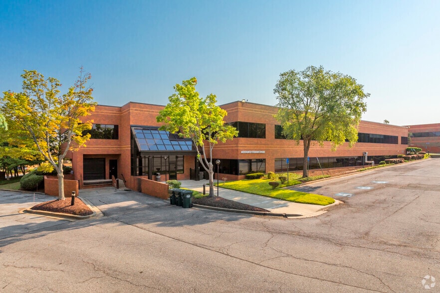 10001 Derekwood Ln, Lanham, MD for lease - Building Photo - Image 3 of 8