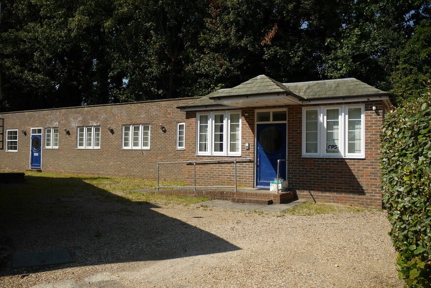 London Rd, Hassocks à louer - Photo du bâtiment - Image 1 de 4