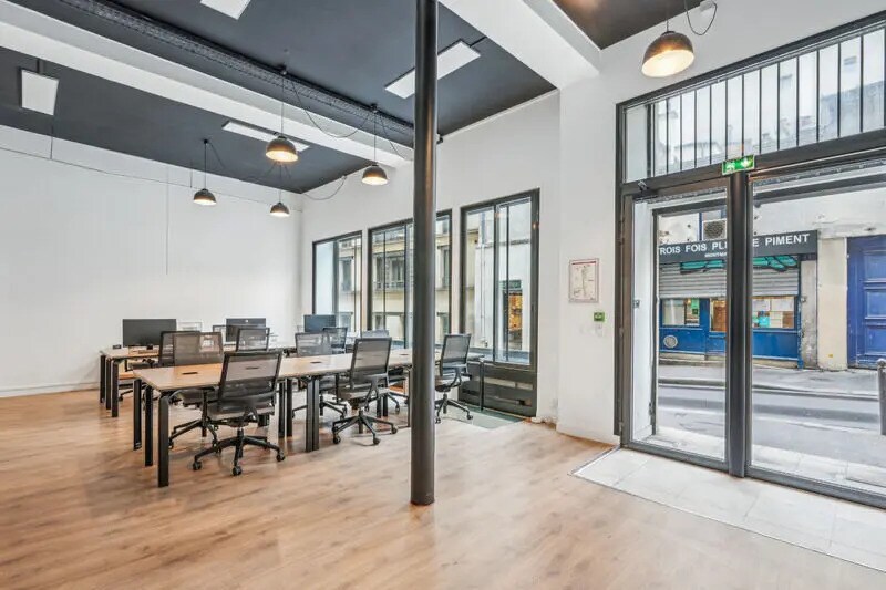 Bureau dans Paris à vendre - Photo du bâtiment - Image 2 de 14