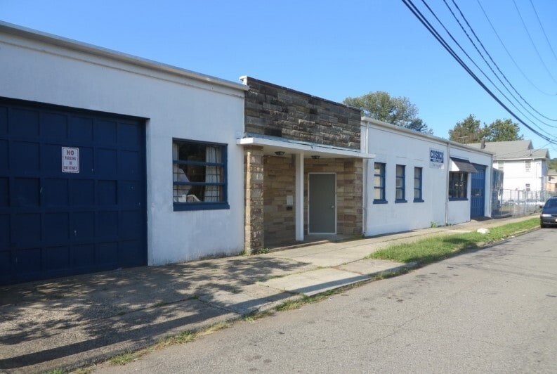 13-23 Steiner Pl, North Plainfield, NJ for lease Building Photo- Image 1 of 18
