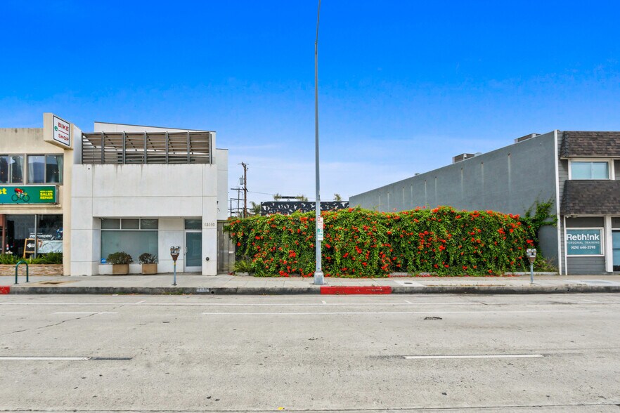 13110 W Washington Blvd, Los Angeles, CA à louer - Photo principale - Image 1 de 5