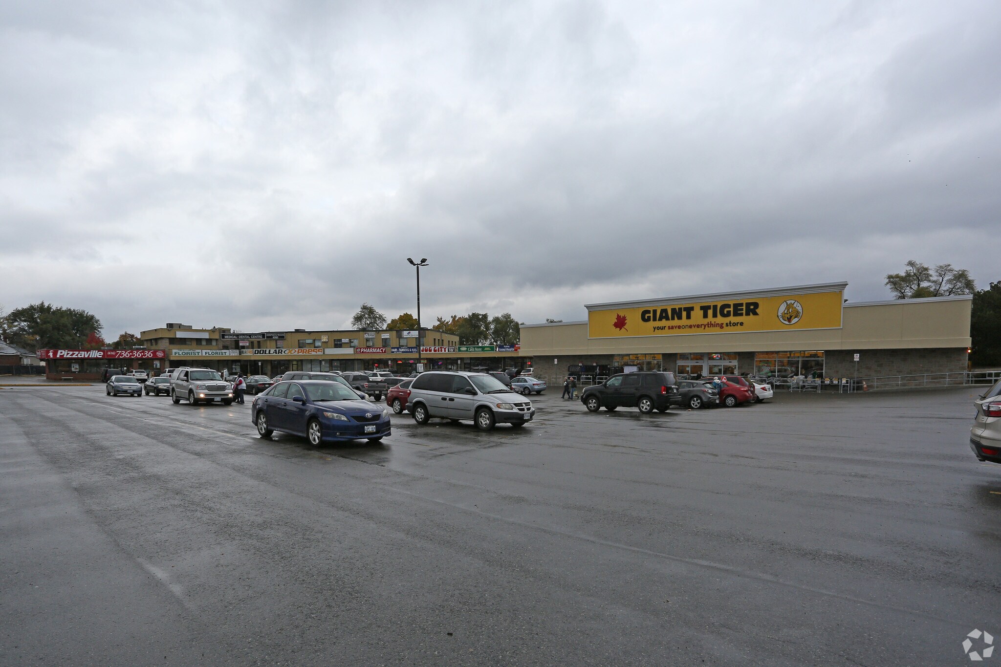 2141 Kipling Av, Toronto, ON for sale Primary Photo- Image 1 of 1