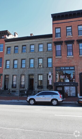 819 N Charles St, Baltimore, MD à vendre - Photo du bâtiment - Image 2 de 2