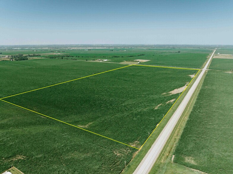 28499 Pawnee Rd, Valley, NE à vendre - Photo principale - Image 1 de 13