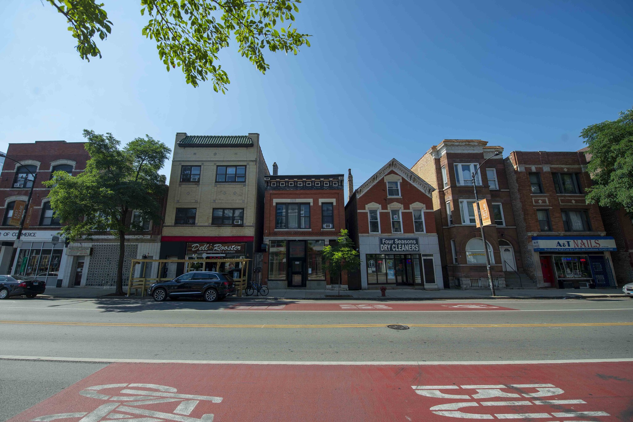 1829 W Chicago Ave, Chicago, IL for lease Primary Photo- Image 1 of 17