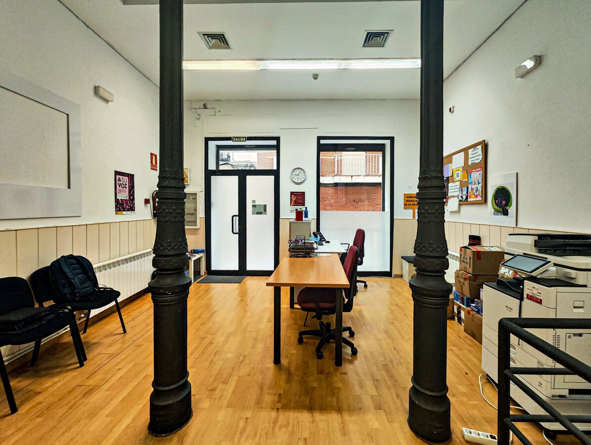 Calle de San Vicente Ferrer, 86, Madrid, MAD 28015 -  -  - Interior Photo - Image 1 of 27