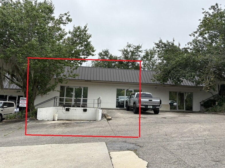 3360 Raymond Diehl Bus Lane Rd, Tallahassee, FL for lease - Building Photo - Image 1 of 7
