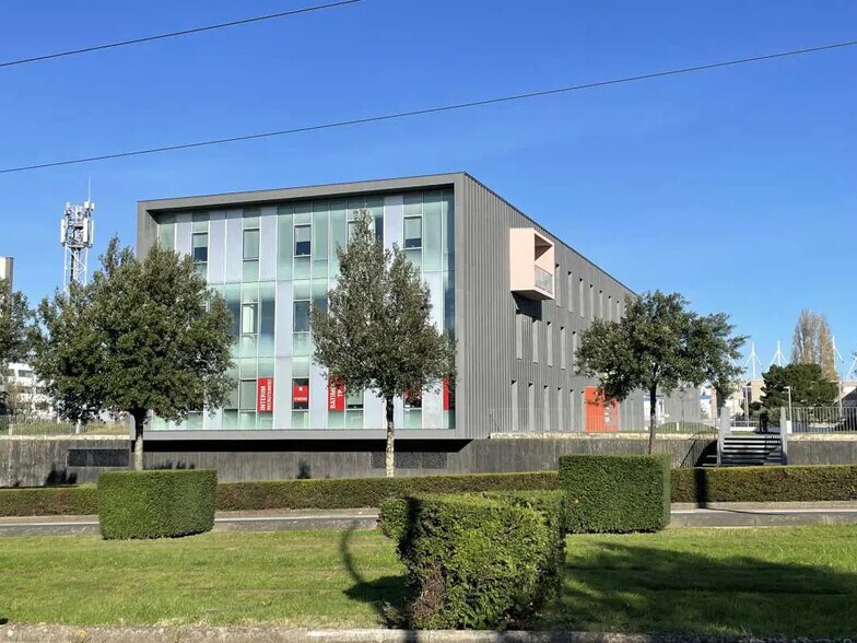 2 Rue Vasco De Gama, Saint-Herblain à louer - Photo du bâtiment - Image 2 de 14