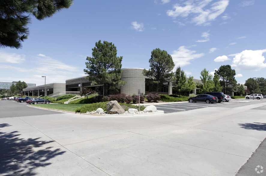 8200 S Akron St, Centennial, CO for lease - Building Photo - Image 3 of 3