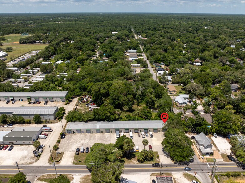 50 S Dixie Hwy, Saint Augustine, FL à louer - Photo du bâtiment - Image 1 de 4