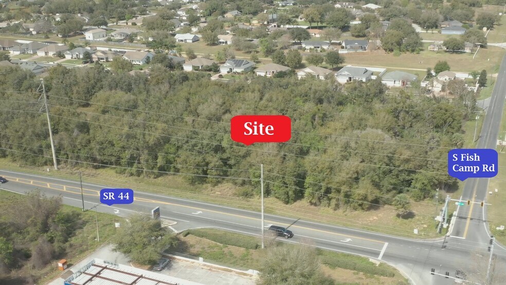 36635 South Fish Camp Rd, Grand Island, FL à vendre - Photo du bâtiment - Image 3 de 6