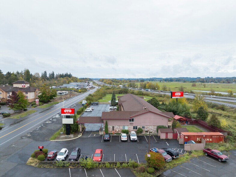 122 SW Interstate Ave, Chehalis, WA à vendre - Photo du bâtiment - Image 2 de 12