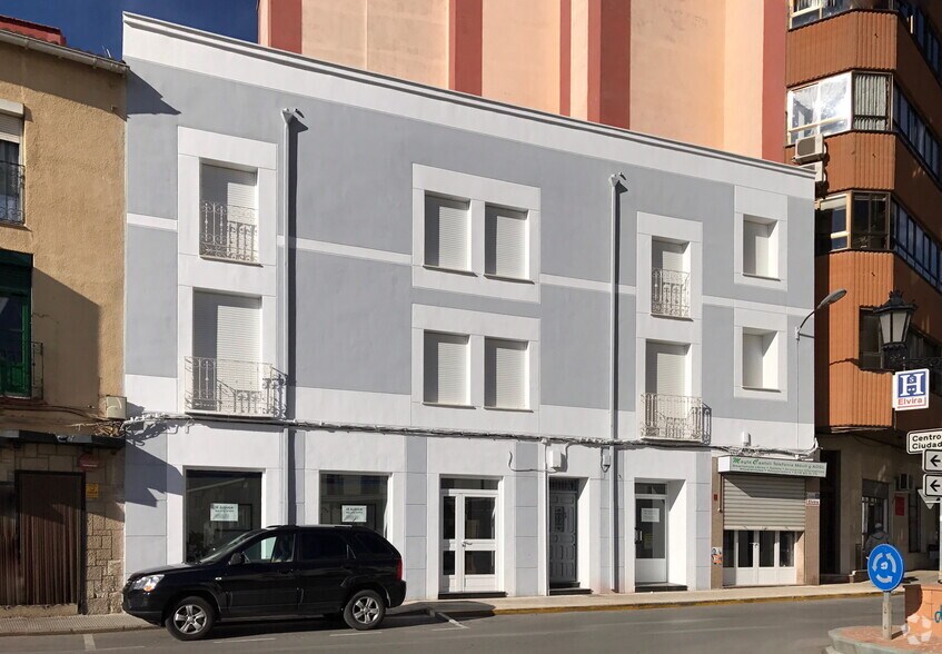 Avenida Rey Juan Carlos i, I 12, Tarancón, Cuenca à louer - Photo du bâtiment - Image 2 de 2