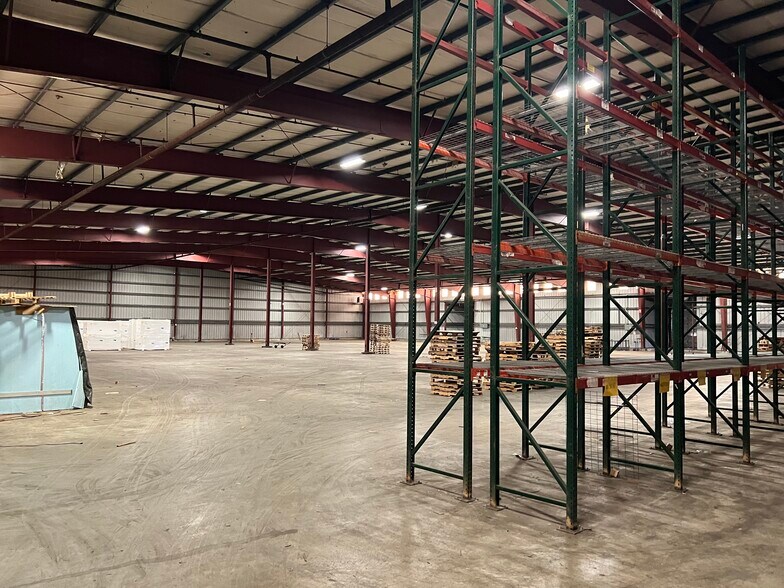 2600 Bay Ave, Hoquiam, WA à louer - Photo intérieure - Image 3 de 6