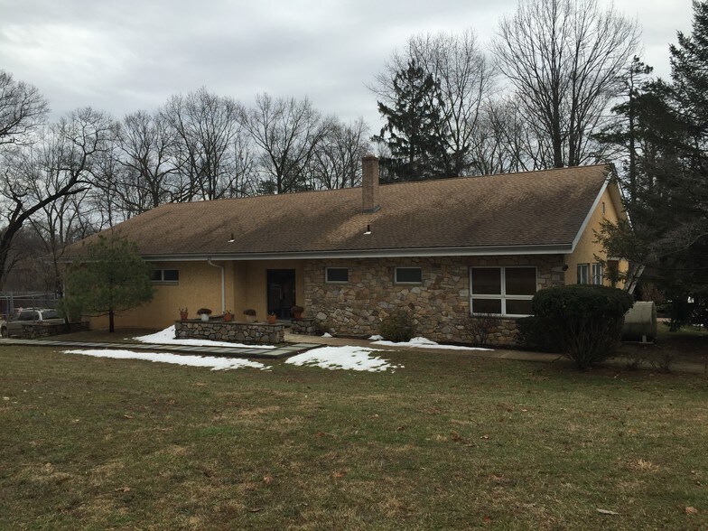 1440 Phoenixville Pike, West Chester, PA for sale - Primary Photo - Image 1 of 9