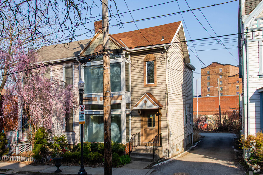 5879 Ellsworth Ave, Pittsburgh, PA à vendre - Photo principale - Image 1 de 1