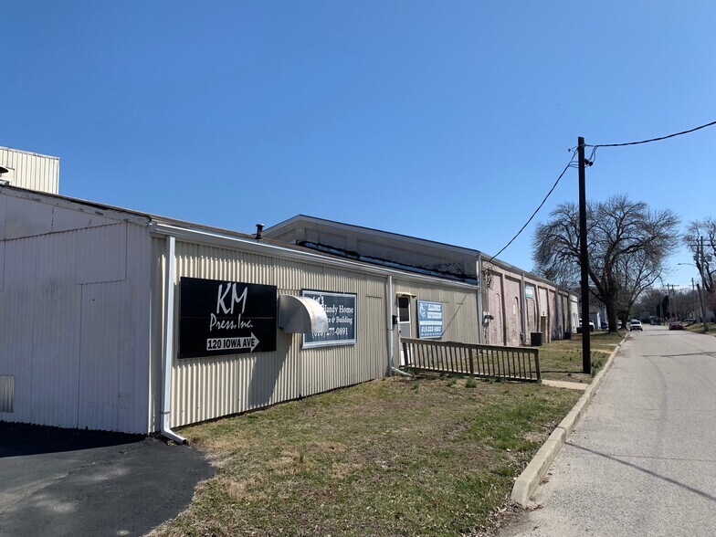 120-136 Iowa Ave, Belleville, IL for sale - Primary Photo - Image 1 of 10