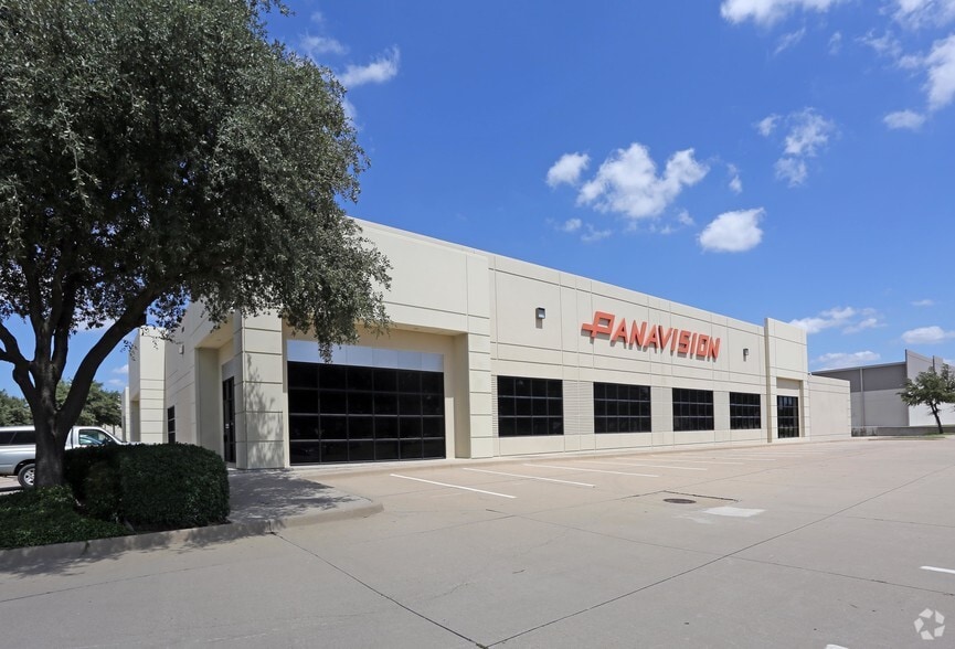 8000 Jetstar Dr, Irving, TX for lease - Primary Photo - Image 2 of 2