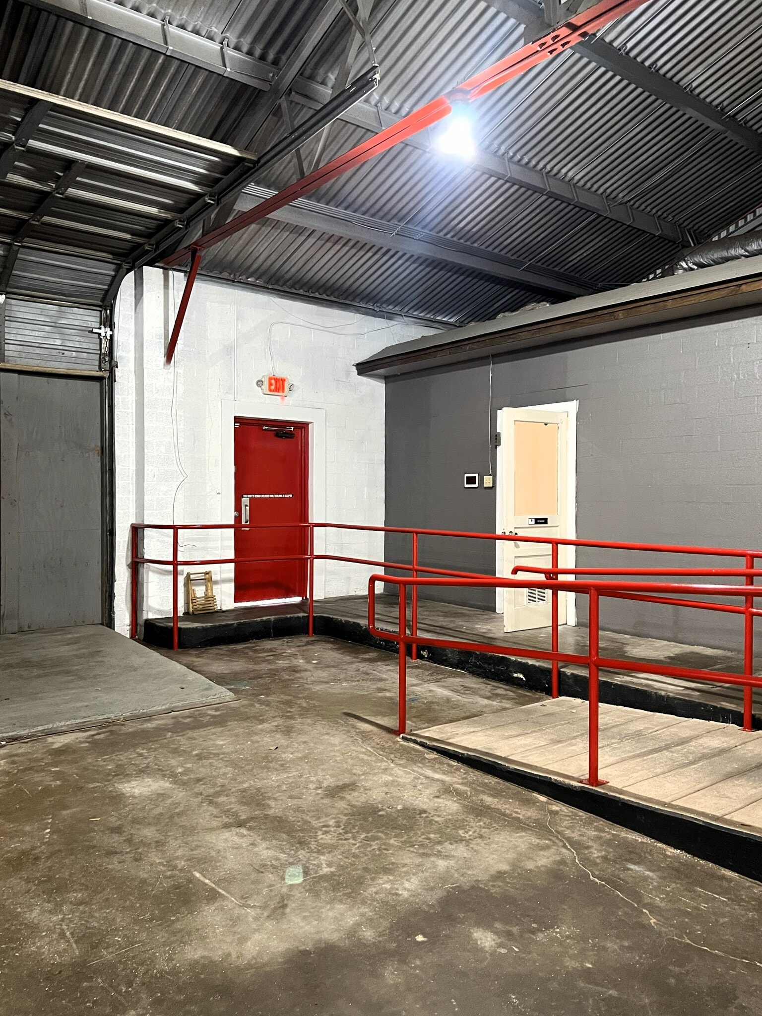 716 Telephone Rd, Houston, TX for lease Interior Photo- Image 1 of 6