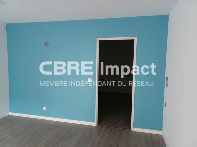 16 D Rue Des Rémouleurs, Cormontreuil for lease - Interior Photo - Image 3 of 8