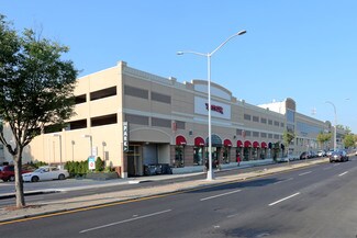 Plus de détails pour 17660 Union Tpke, Fresh Meadows, NY - Commerce de détail à louer