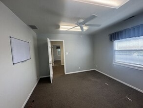 202 Campbell St, Geneva, IL for lease Interior Photo- Image 1 of 2