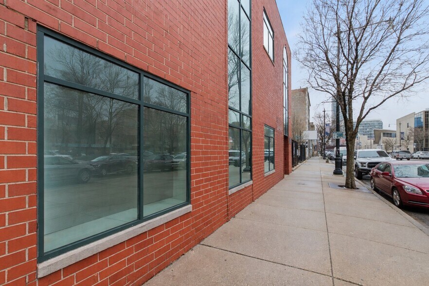 1455 S Michigan Ave, Chicago, IL à vendre - Photo du bâtiment - Image 3 de 19