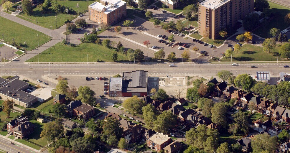 3820 Grand River Ave, Detroit, MI à louer - Aérien - Image 2 de 3