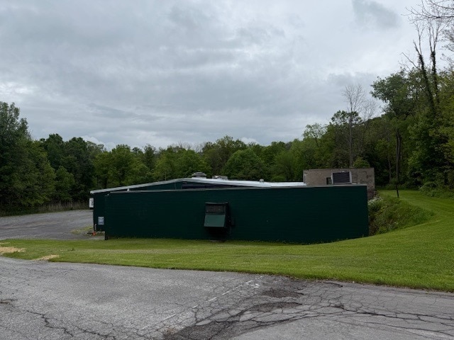 2514 Foundry Pl, Clayville, NY à vendre - Photo du bâtiment - Image 3 de 61