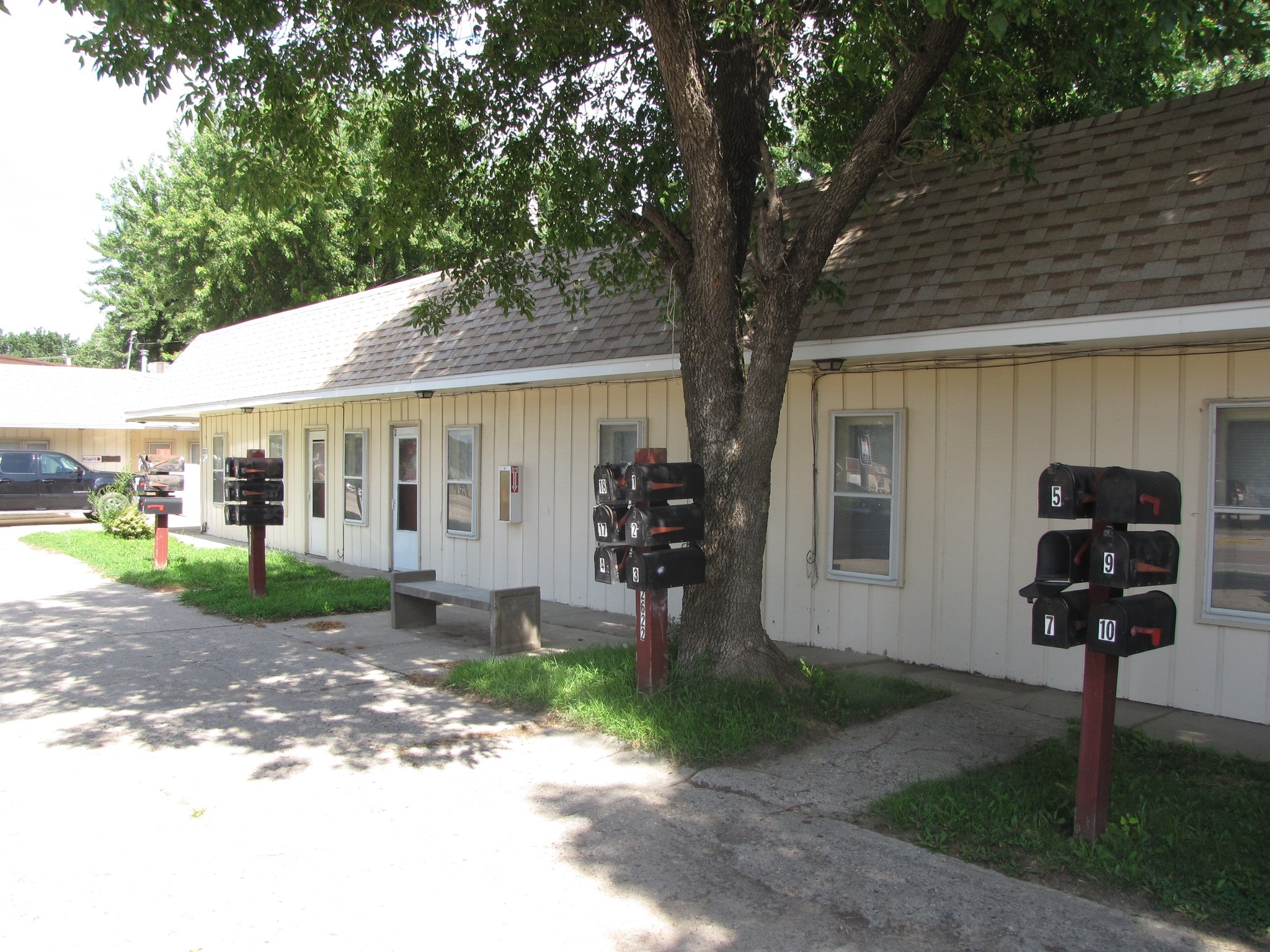 2622 4th Ave S, Denison, IA for sale Primary Photo- Image 1 of 1