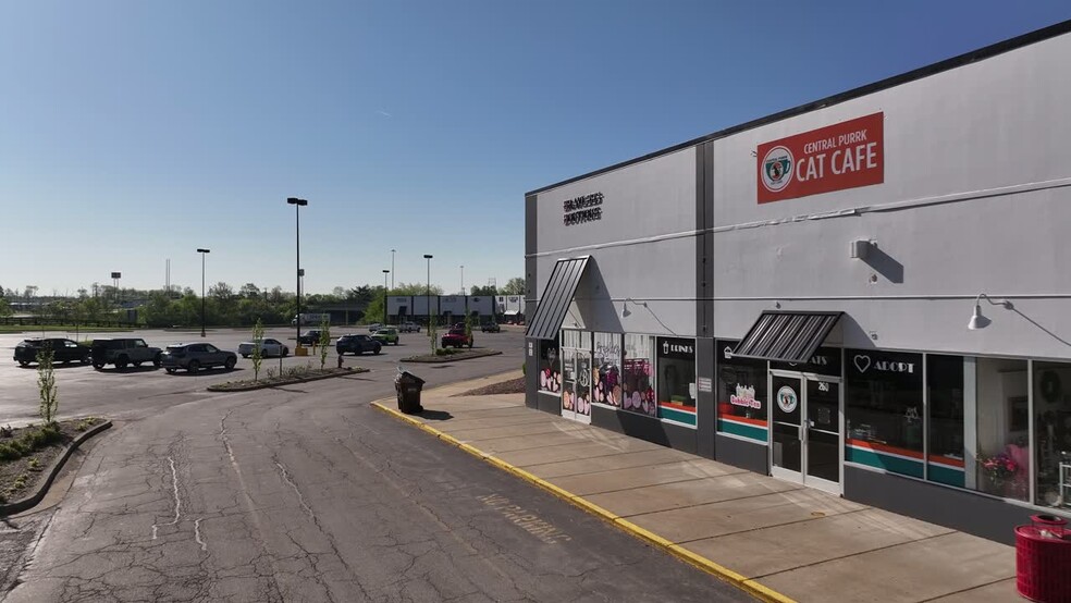 401 Outlet Center Dr, Georgetown, KY à louer - Vid o sur l inscription commerciale - Image 2 de 12