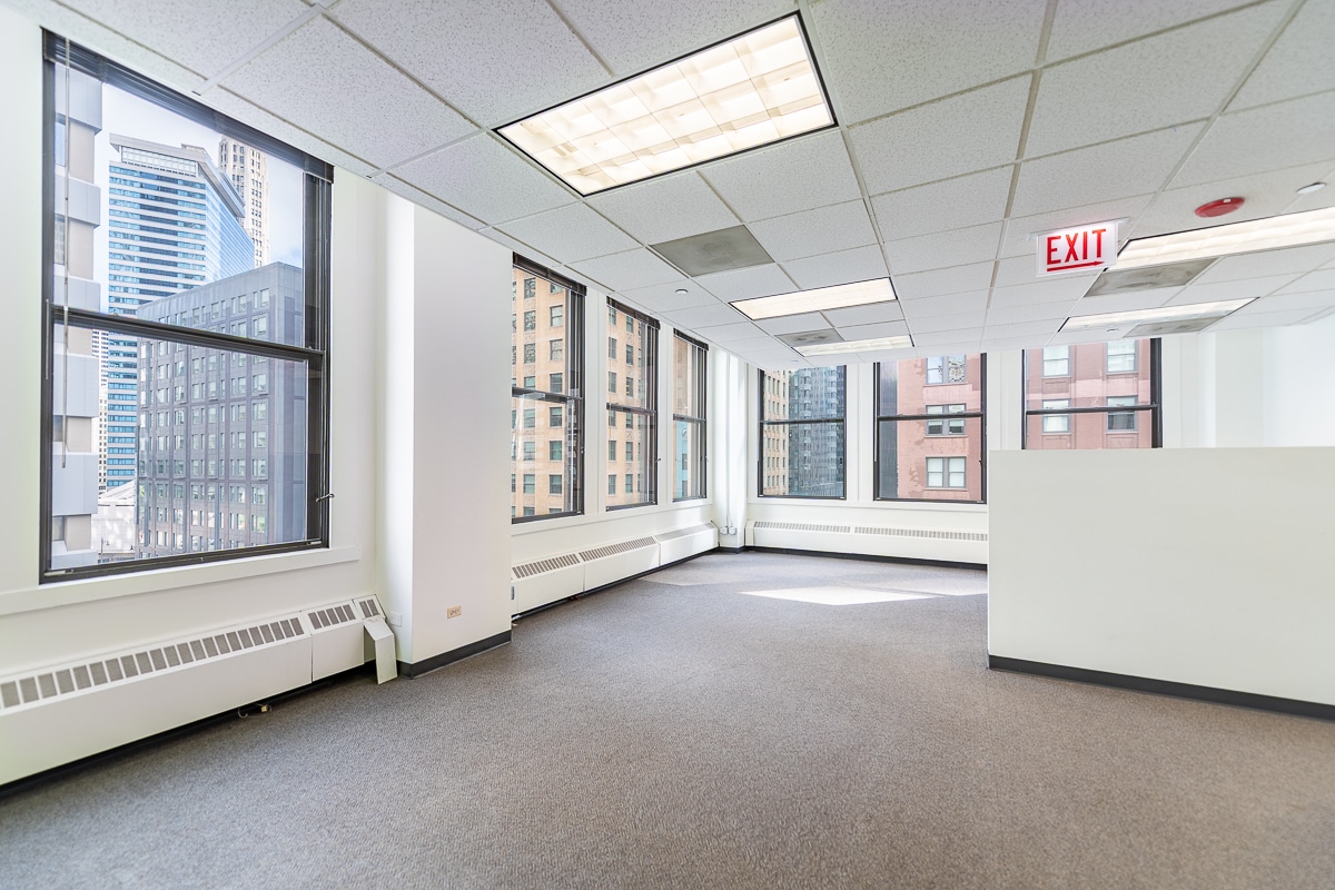 180 N Wabash Ave, Chicago, IL for lease Interior Photo- Image 1 of 10