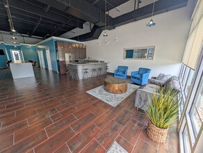 6555 N Wickham Rd, Melbourne, FL à louer Photo intérieure- Image 1 de 33