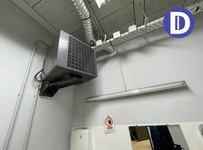 Office in La Maxe for lease Interior Photo- Image 2 of 4