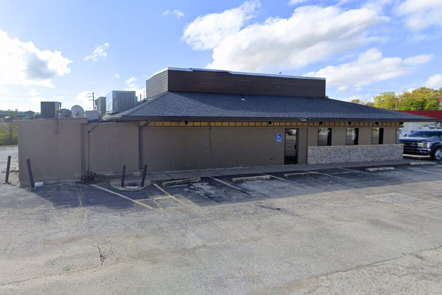 305 Eastgate Dr, Osawatomie, KS à louer - Photo principale - Image 1 de 4