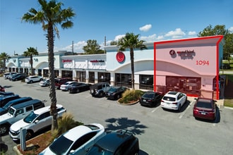 924-940 3rd St N, Jacksonville Beach, FL à louer Photo intérieure- Image 1 de 1