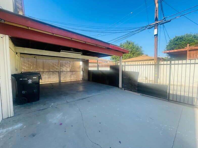 5609-5613 E Beverly Blvd, East Los Angeles, CA à vendre - Photo du bâtiment - Image 3 de 14