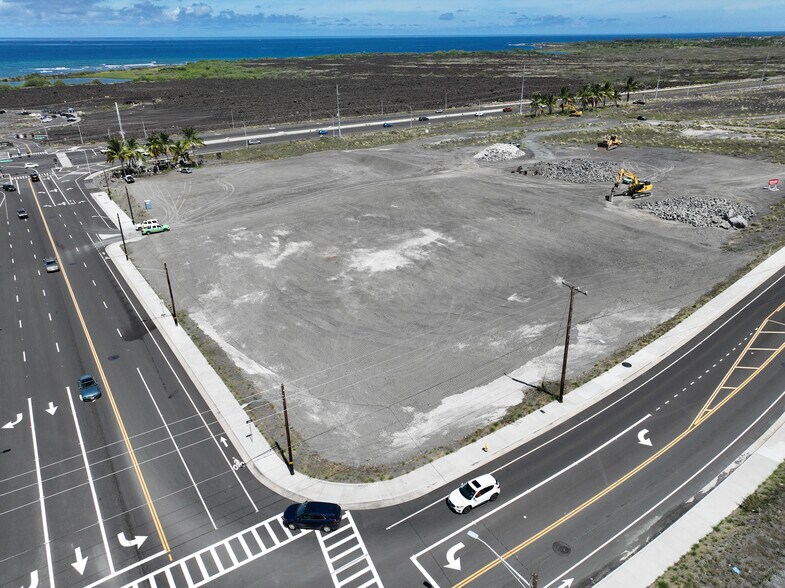74-4925 Queen Ka'ahumanu Hwy, Kailua Kona, HI à vendre - Photo du bâtiment - Image 3 de 6