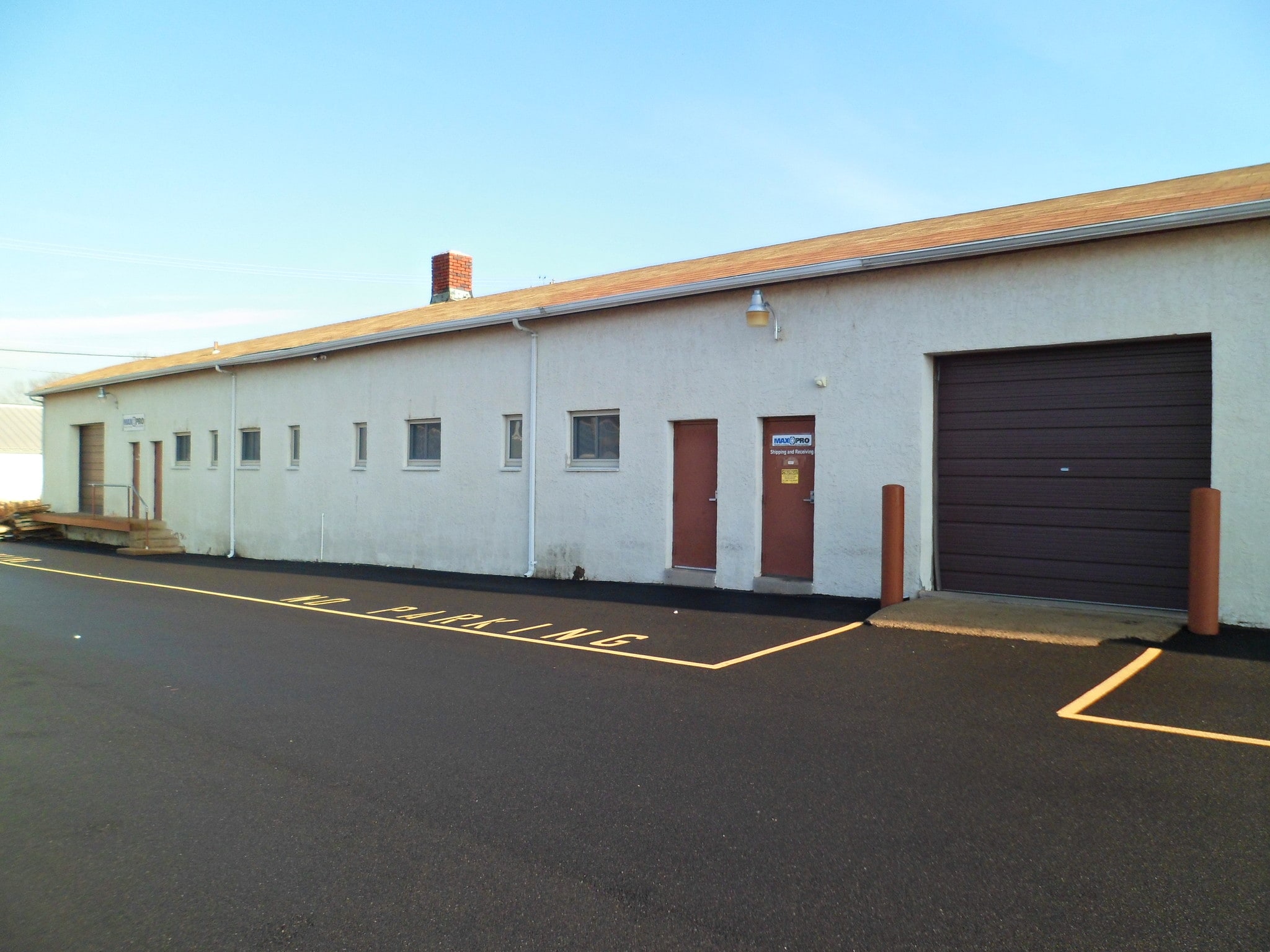 418 Caredean Dr, Horsham Township, PA for lease Primary Photo- Image 1 of 6