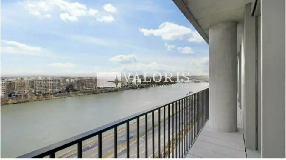 Bureau dans Lyon à louer - Photo du bâtiment - Image 3 de 15