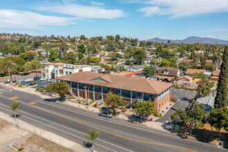 235 W 5th Ave, Escondido, CA - Aérien  Vue de la carte