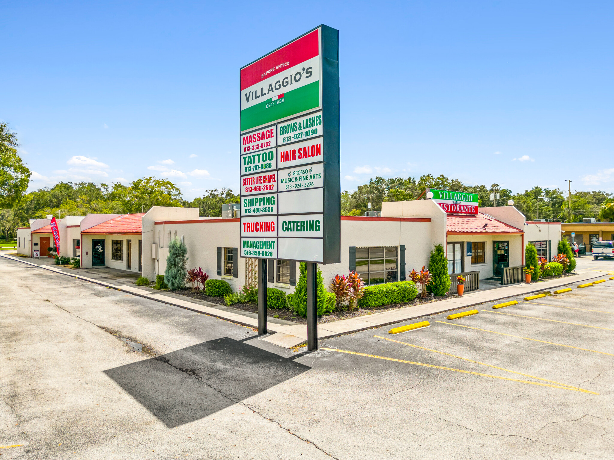 102 Flagship Dr, Lutz, FL for lease Building Photo- Image 1 of 33