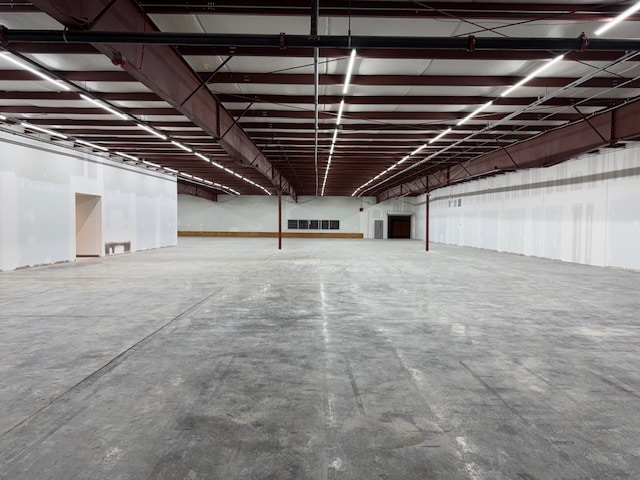 675 Hennessy Way, Bowling Green, KY for lease - Interior Photo - Image 3 of 5