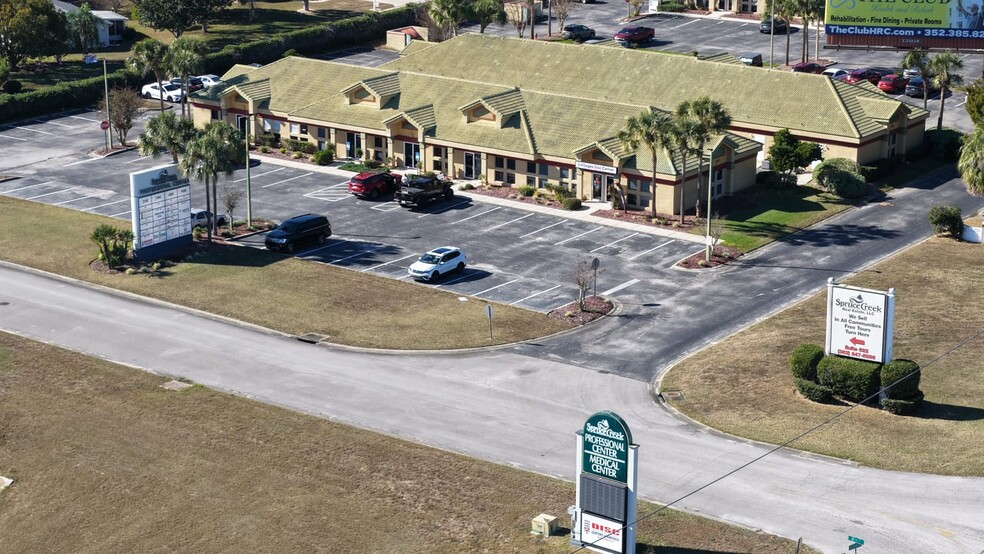 10935 SE 177th Pl, Summerfield, FL à louer - Photo du bâtiment - Image 3 de 13