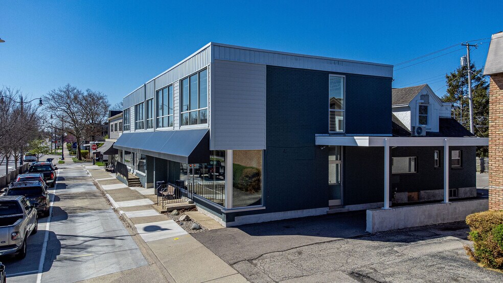 2533-2537 Far Hills Ave, Oakwood, OH à louer - Photo du bâtiment - Image 2 de 30