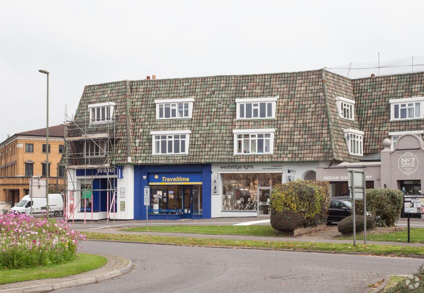 1-4 Queens Rd, Weybridge à louer - Photo du bâtiment - Image 3 de 12